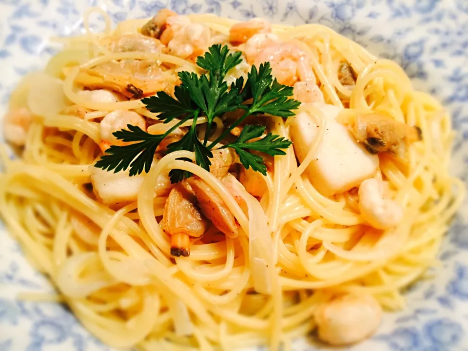 Seafood cream pasta.|Masakiさん