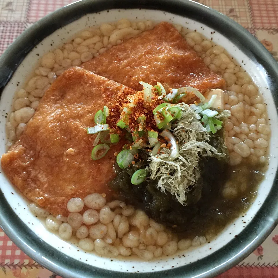 タヌキなのー？キツネなのー？トロロだろー！🍜|＊ゆみしぼり＊さん