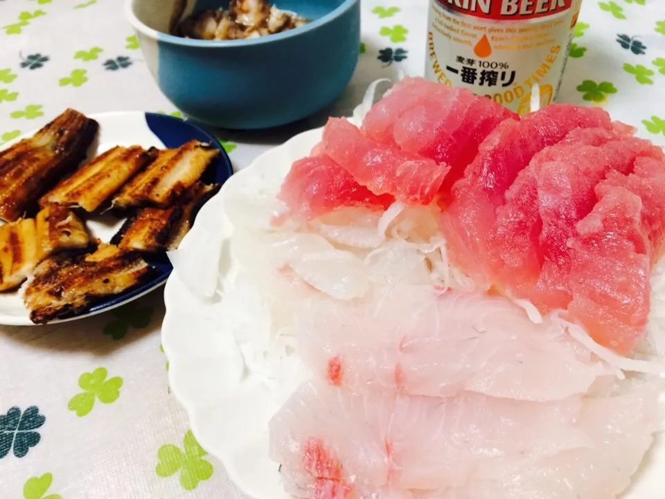 今日も海鮮祭り！戴きものです！ マグロ、ハマチ、鯛、焼き穴子（≧∇≦）|naomiさん