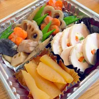 Snapdishの料理写真:お正月〜筑前煮、鶏ハム、数の子|こしさん