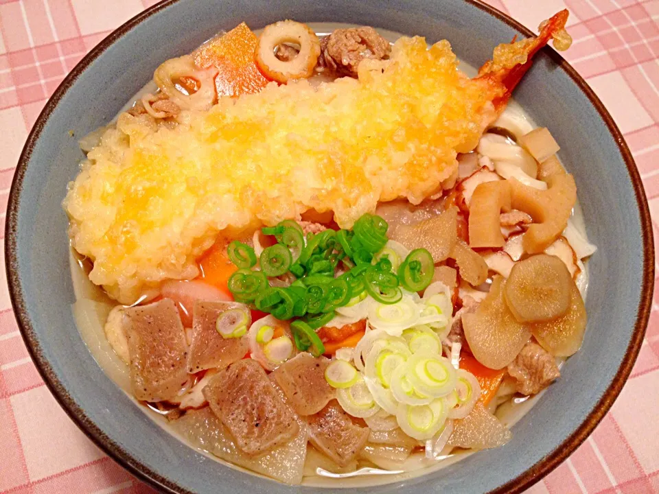 Snapdishの料理写真:年明けうどん|Yasuo Inagakiさん