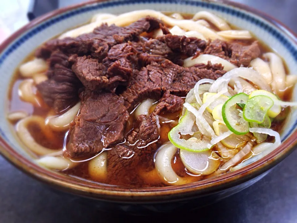 馬肉うどん  馬肉だけで出汁をとった、上田市の名物うどん|ぽんたさん