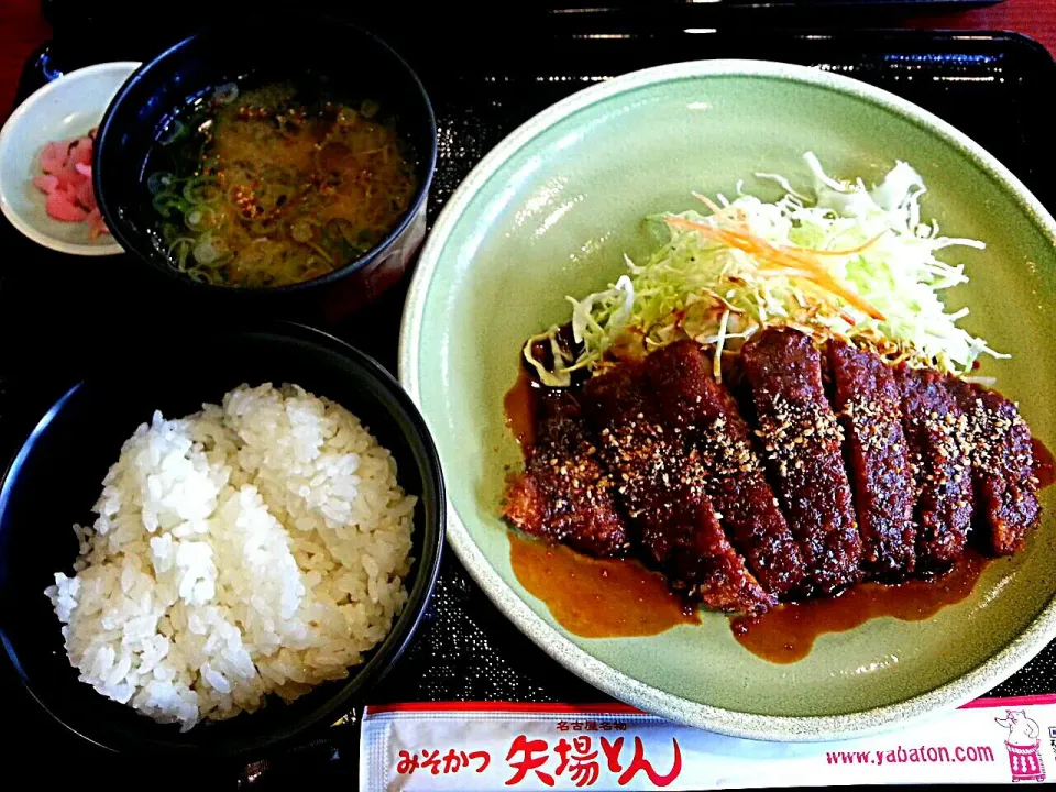 外食初めは、矢場とんでみそかつランチ♪　Pork cutlet with sweet miso sause.|BUBUさん