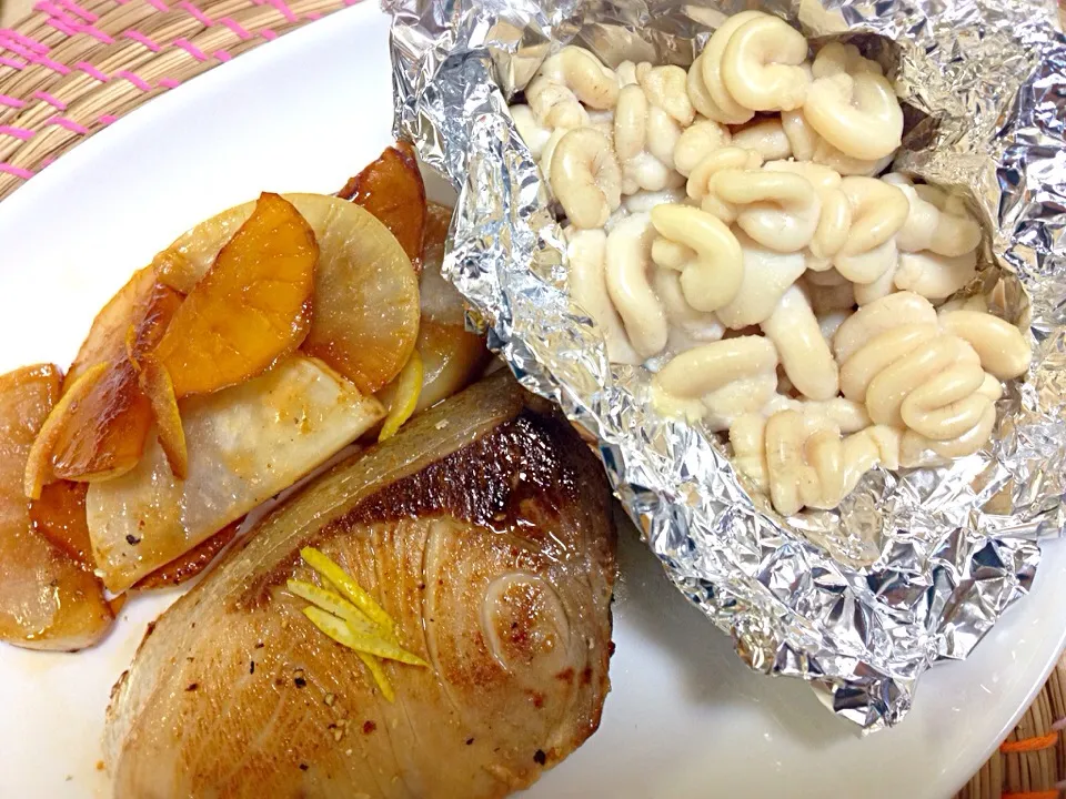 ぶりとかぶの柚子醤油焼き💓焼き白子💓|pokonyanさん