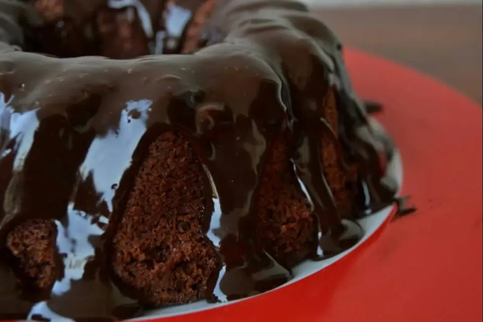 chocolate cake molten #lava #chocolate #cake #chocolat #sauce|jalaelgammalさん