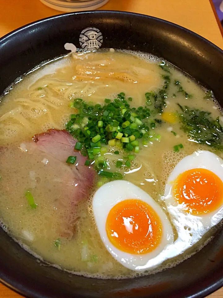 Snapdishの料理写真:とり白湯塩ラーメン@ひるがお|もっぴさん