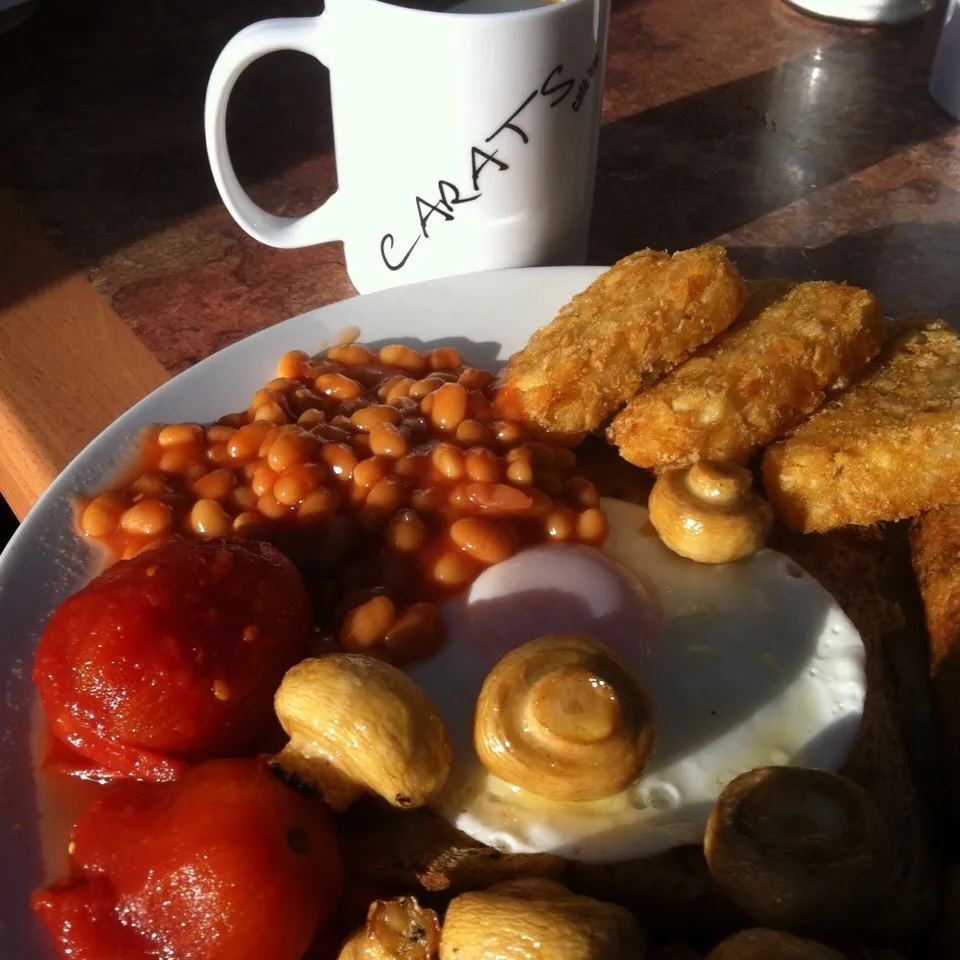 Veggie breakfast in Shoreham's Carats cafe|Nick Hiderさん