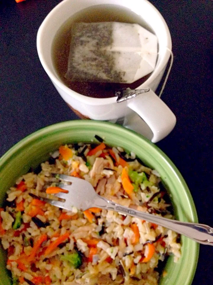 Rice vegetables and cheese for lunch with green tea|nadia issaさん