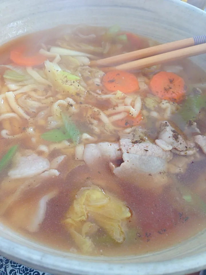 まるちゃん正麺 煮込みうどん|たけのこジョニーさん