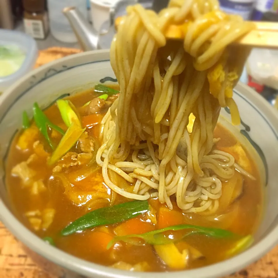 おせちに飽きたらカレー蕎麦もね(﹡ˆ︶ˆ﹡)♬*|にょんにいさん