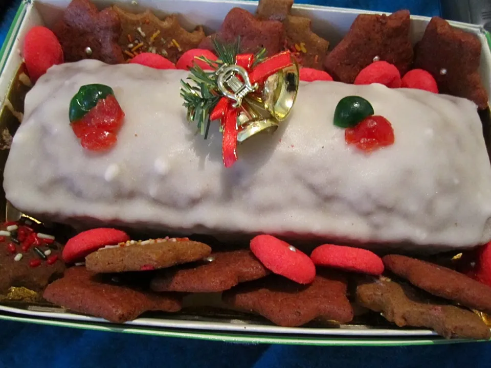 Christmas cake|Rawya Jreissatiさん