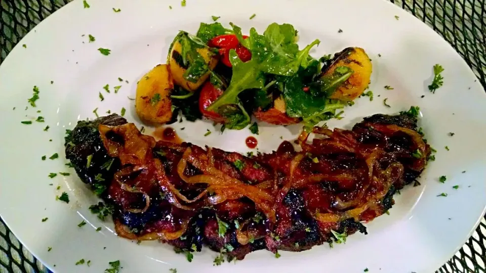 Bourbon Brown Sugar marinated Hanger Steak, Caramelized Onions & a warm New Potato & grilled Apple Salad.|Bryan S. Mooreさん