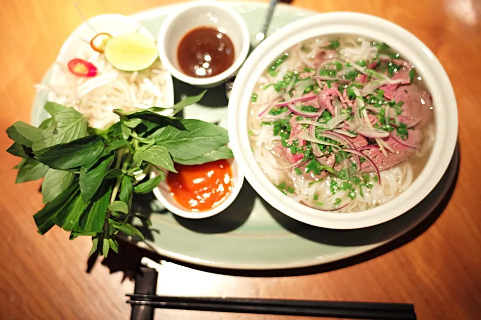 Snapdishの料理写真:Wagyu Pho|nick pornchanaさん