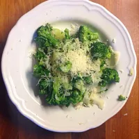 broccoli and low-fat cheese|Terkalouさん