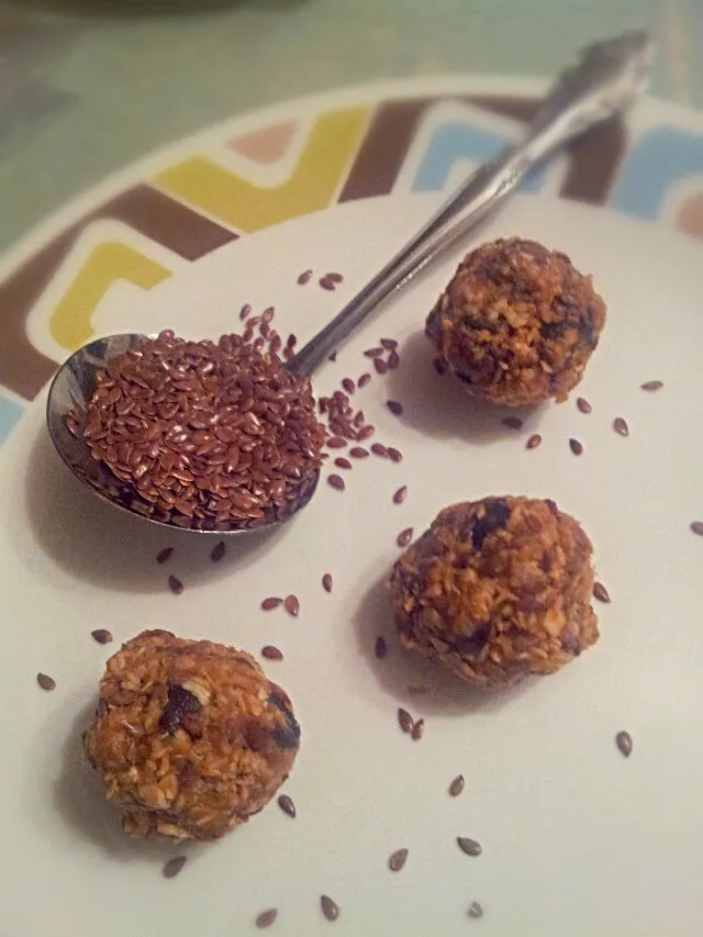 Energy Balls #eating clean #vegan #Healthy|CleanEatsさん