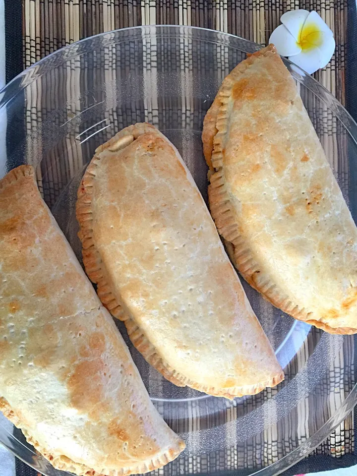 Baked Empanada|Tito Jickain Recososa Jrさん