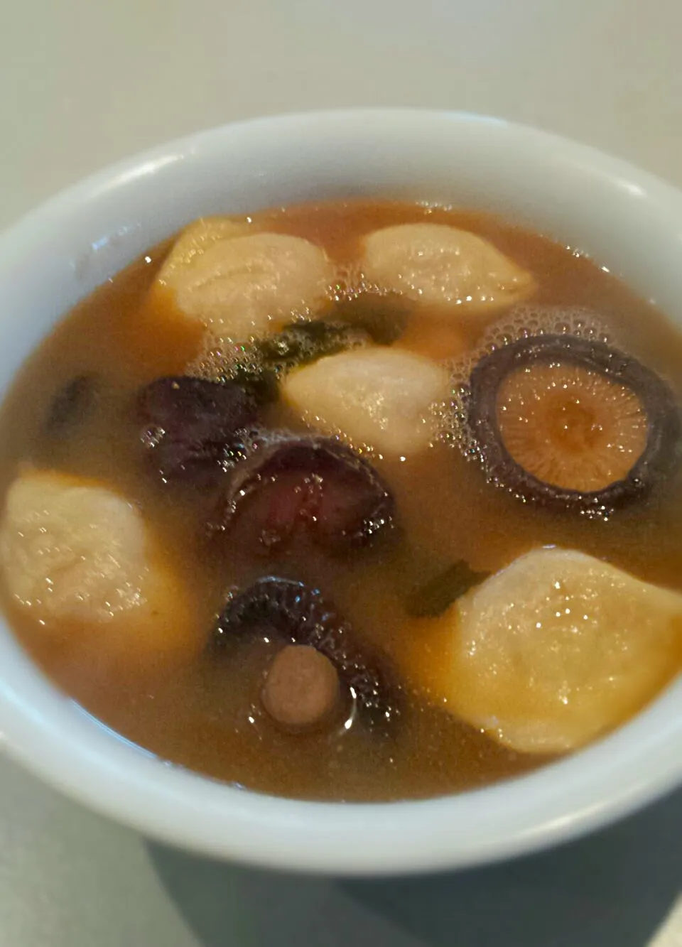 pork dumplings with mushrooms and soup|woodfiredさん