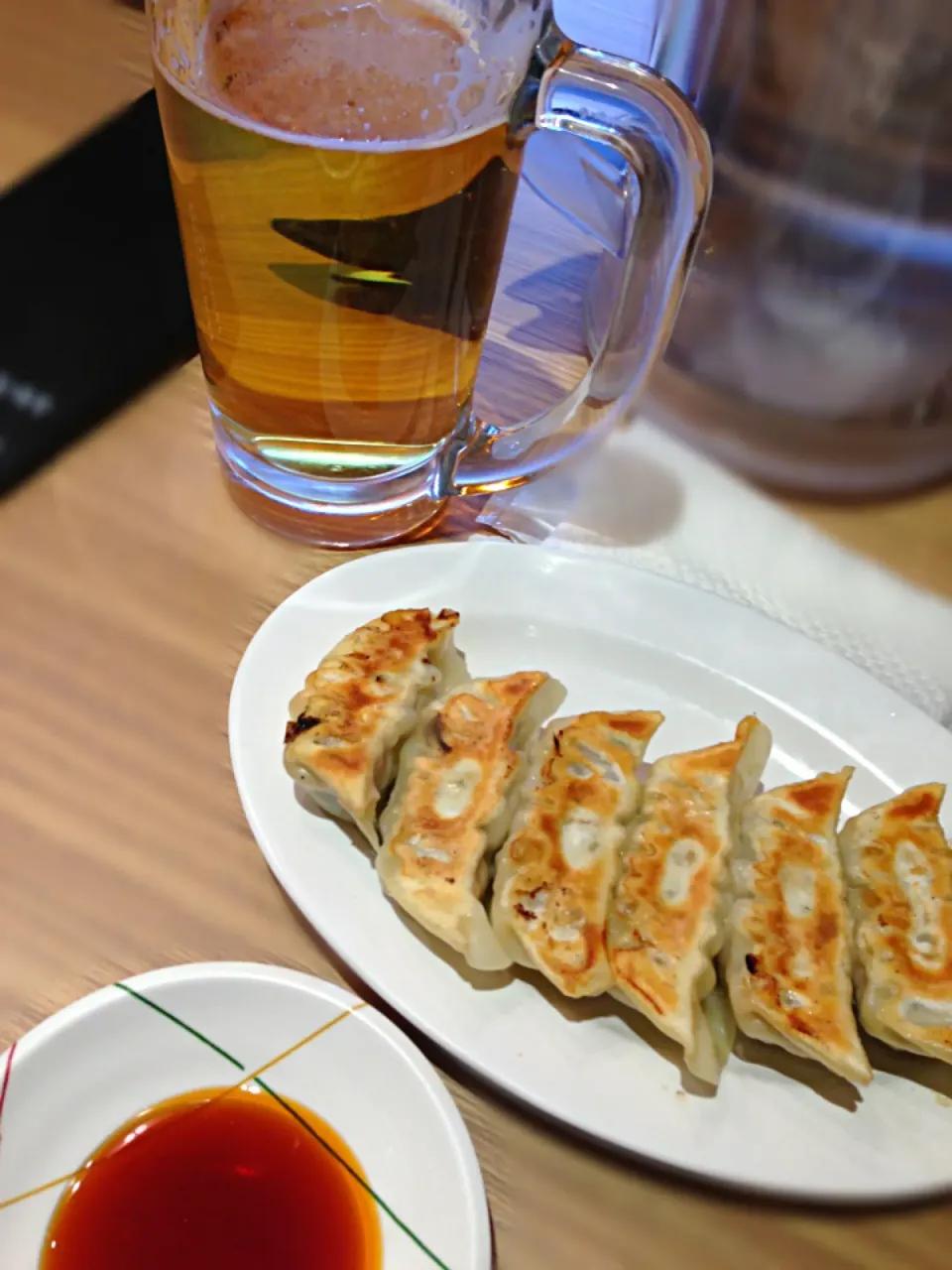 宇都宮餃子館でおやつタイム|カザラさん