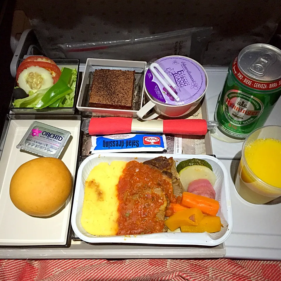 Snapdishの料理写真:flight meal of RJ181 BKK-AMM|maixx ใหม่さん