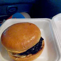 Snapdishの料理写真:XL HOMEMADE BEEF BUGGER|tomさん