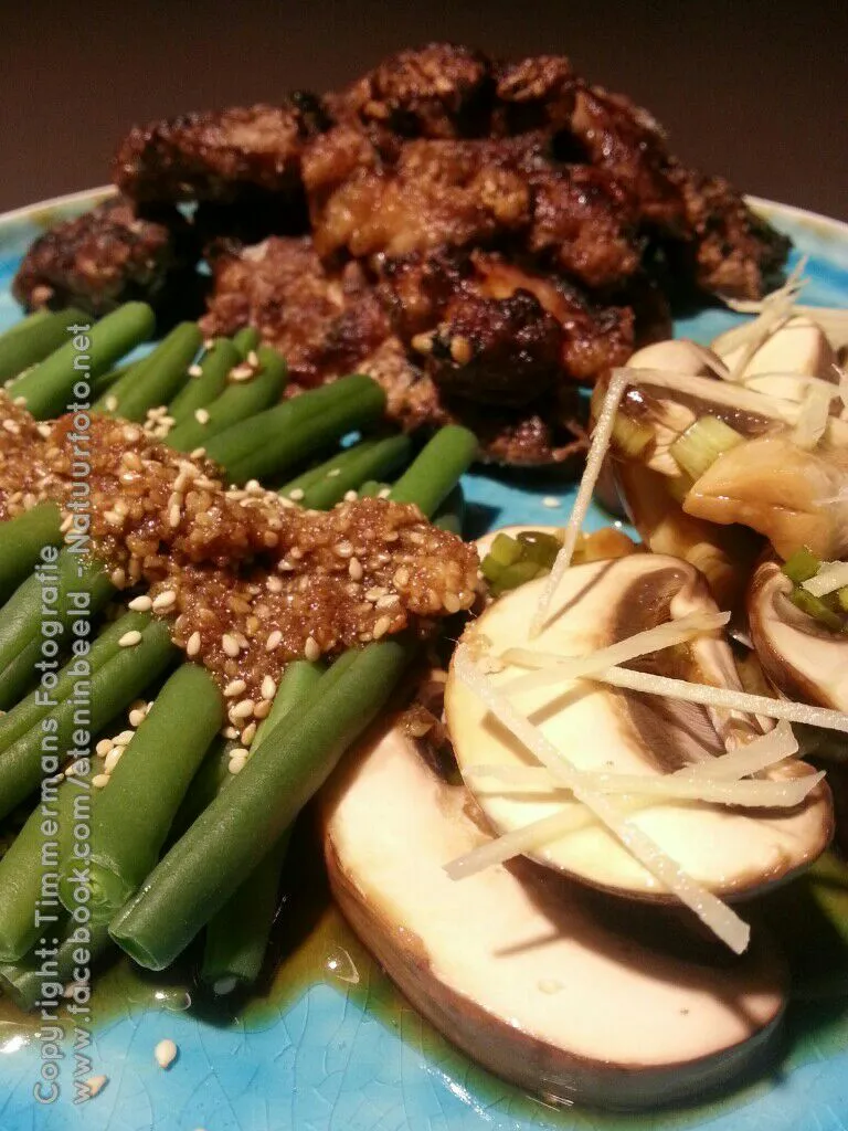 Japanese fried chicken, mushrooms  and green beans|Frank&Jolanda - Eteninbeeldさん