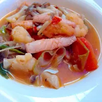 Snapdishの料理写真:Mixed tomyam|hidayuさん