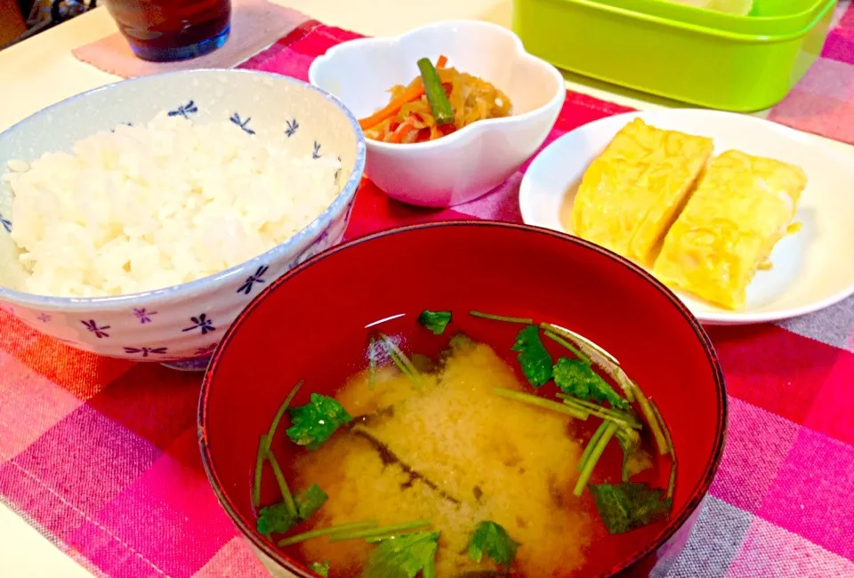 朝ごはん＊和食♪だしまき玉子、切り干し大根煮、みそ汁|ひかるんさん