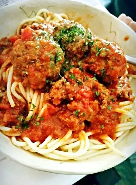 🍝 Today is National Spaghetti & Meatballs Day 🍝 Food #Holidays/Celebrations 🍅 💚 🍅 #Main dish #Pasta #Meat/Poultry #Beef #Dinner 🔥 😋 🔥|Alisha GodsglamGirl Matthewsさん