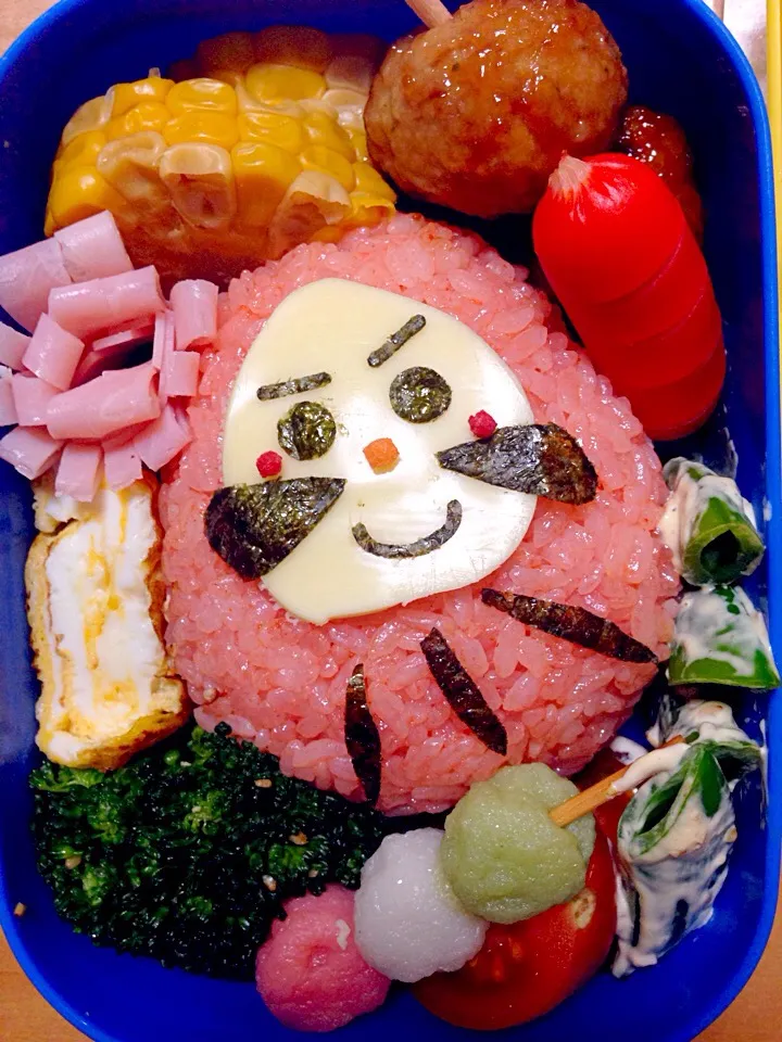 必勝 だるま弁当|ちかこさん