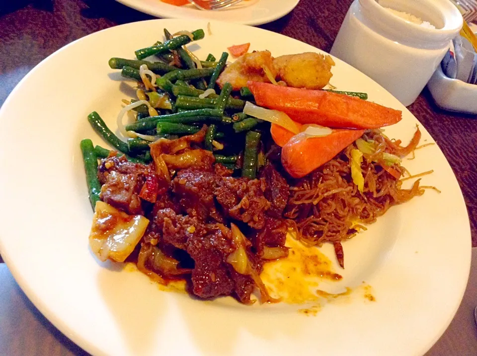 Semur Daging|Bambang Budiono Tjioさん