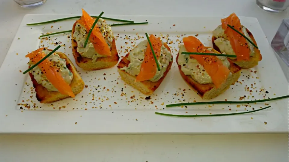 Snapdishの料理写真:Toasts, with delicate pasta of avocado, smoked salmon ...|Matthew NLさん