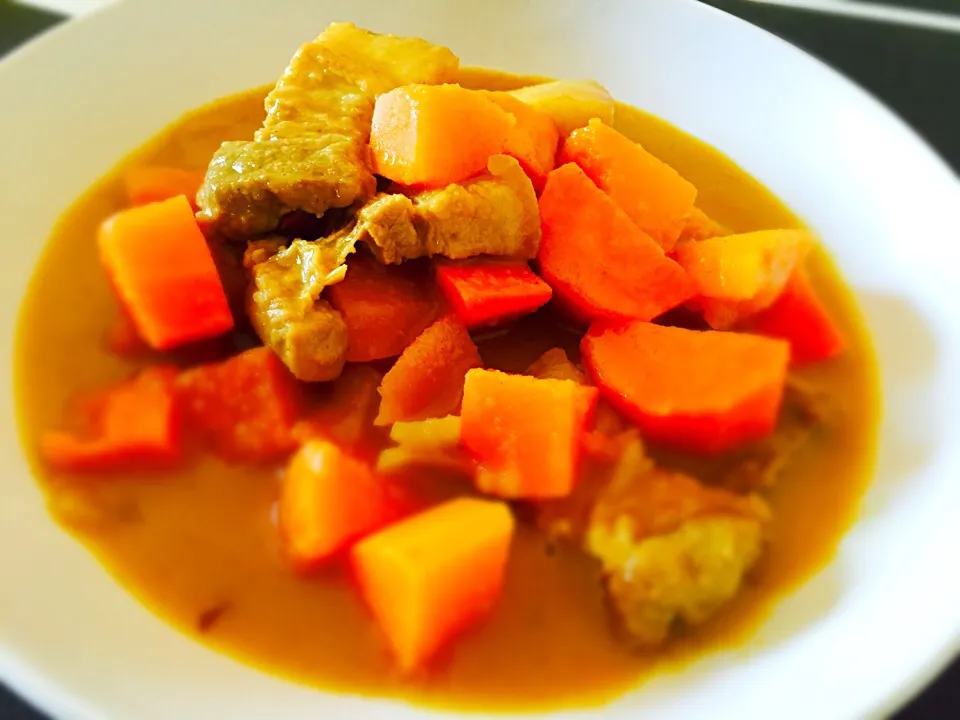 Apple curry with pork|jennyさん