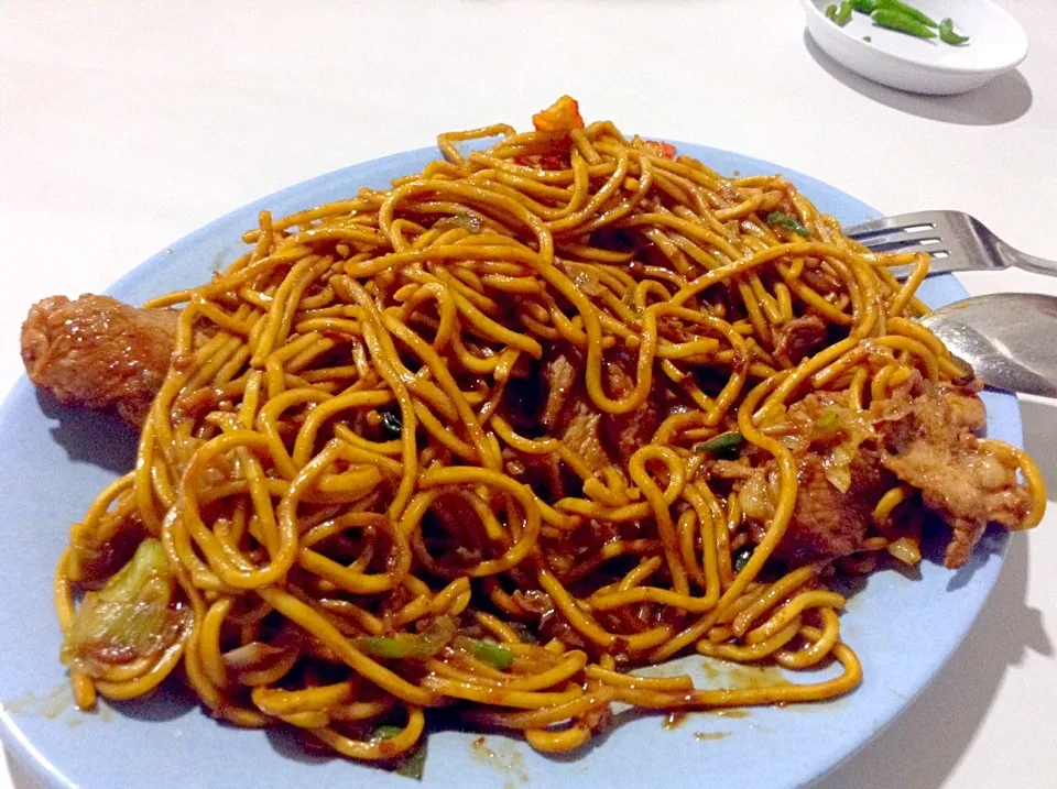 Snapdishの料理写真:Bakmie Goreng|Bambang Budiono Tjioさん