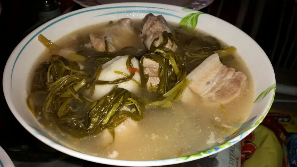 Snapdishの料理写真:Pork Sinigang (Sinigang na Baboy)|Mykさん