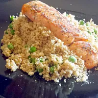 Snapdishの料理写真:#lunch #eatwell #salmon with  #couscous #peas and #parmesan|Kookai Santos-Verzosaさん