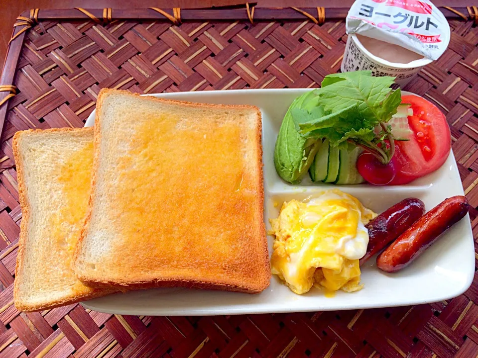 Simple plate🍞簡単トーストプレート|🌈Ami🍻さん