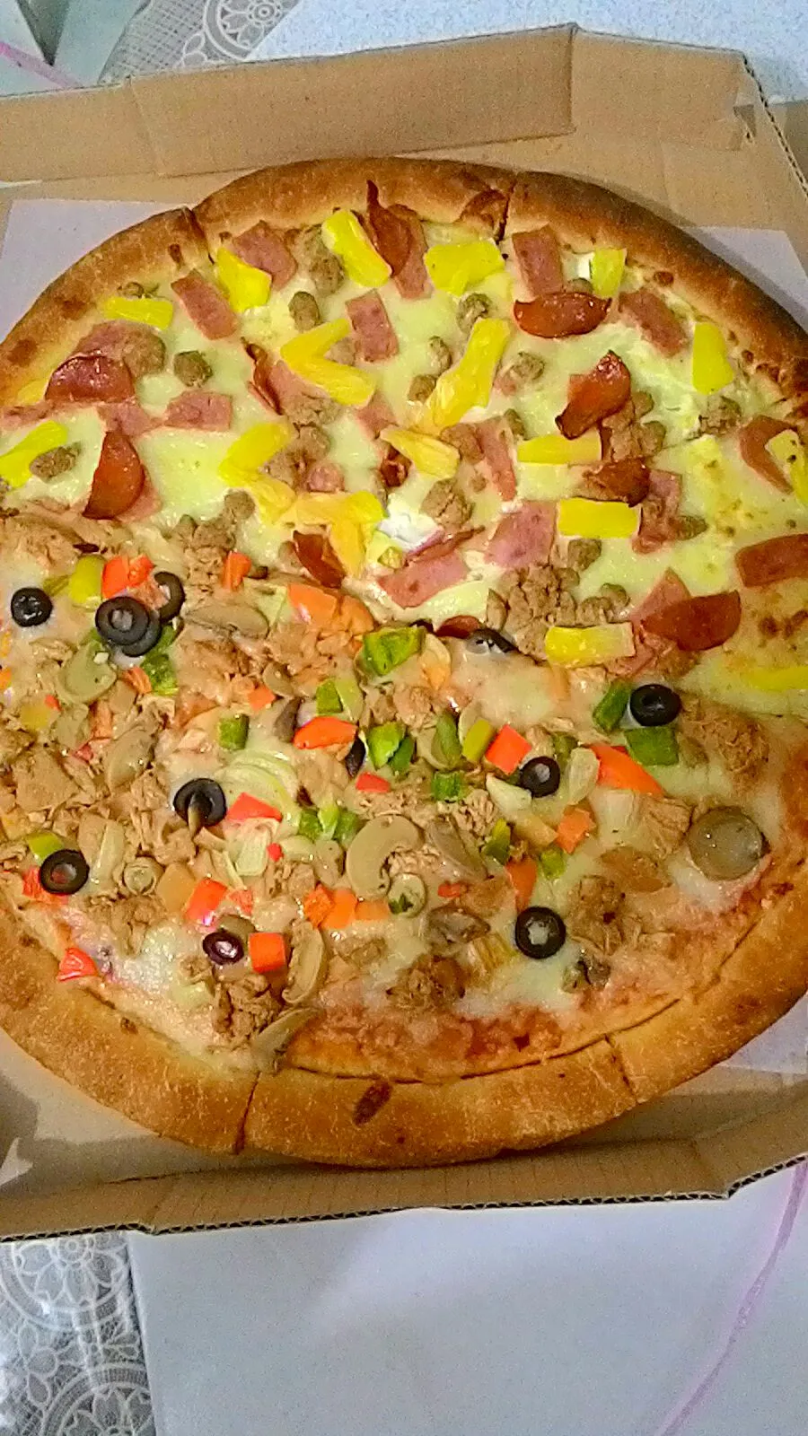 Pizza|Foodies Goodiesさん