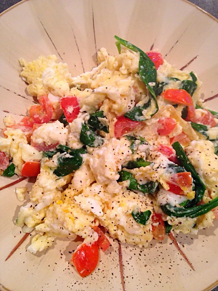 Veggie egg scramble|Megan bさん