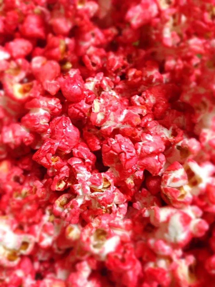 Red sweet popcorn|Elizabeth Etoさん