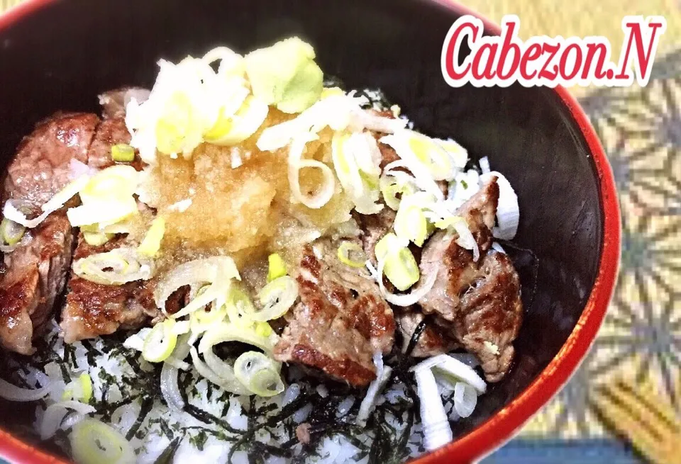 今日の賄い 和風ステーキ丼|Cabezon.Nakamuraさん