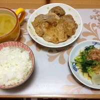 Snapdishの料理写真:生姜焼きと白菜と三つ葉のお浸し|sssakiさん