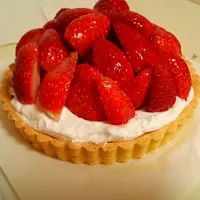 Snapdishの料理写真:Strawberry tart|Bomさん