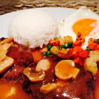 Snapdishの料理写真:Burger steak with gravy sauce|My Cochinaさん