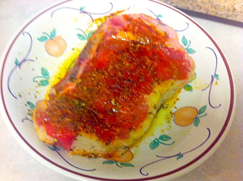 Rib eye marinating in olive oul, cracked pepper, garlic, and smoked paprika|virginia frasseさん