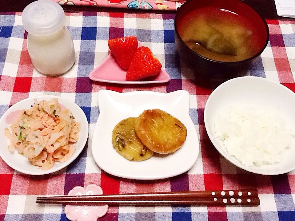 Snapdishの料理写真:夕飯ヾ(｡･ω･｡)|さとう かおりさん