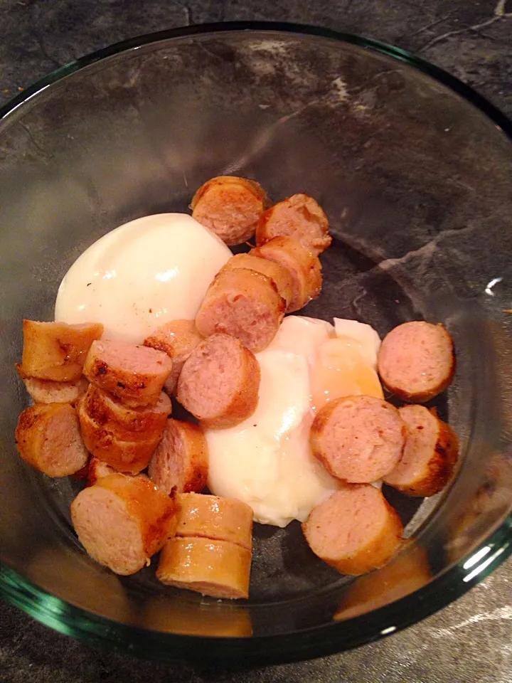 Soft boiled eggs with chicken sausage|Megan bさん