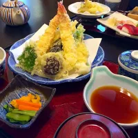 Snapdishの料理写真:上天婦羅定食|ぷりはにさん