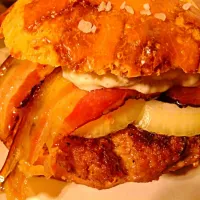 Snapdishの料理写真:Bacon burger on homemade pretzel bun|Kevin Scheuringさん