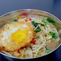 Snapdishの料理写真:kwetiau bihun kuah medan|ferriさん