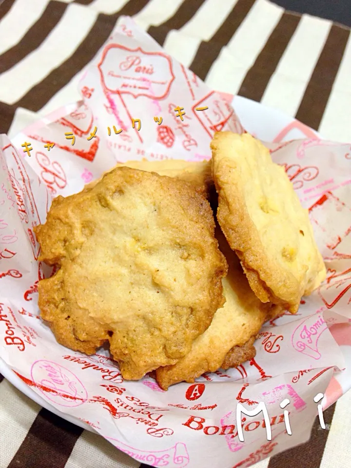 *seiko*さんの料理 今日のおやつ その１✨生クリーム入り チョコチップクッキー💕|みぃさん